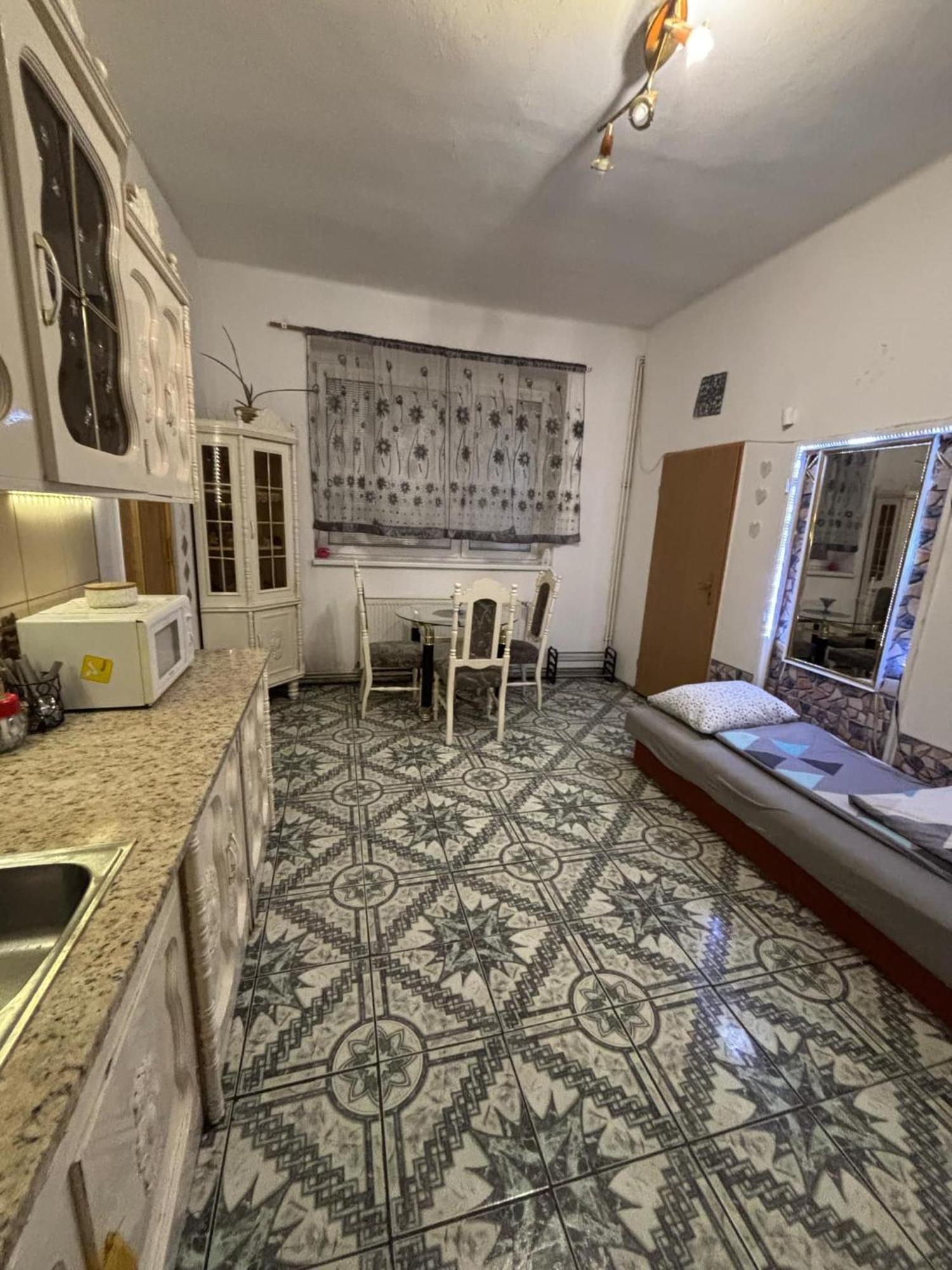 Ferienwohnung Apartma U Faltynka Brünn Exterior foto